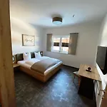 Frühstückspension Wellness-pension Jagahütt'n 4*