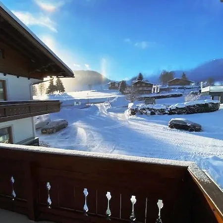 Wellness-pension Jagahuett'n Bed & Breakfast 4*