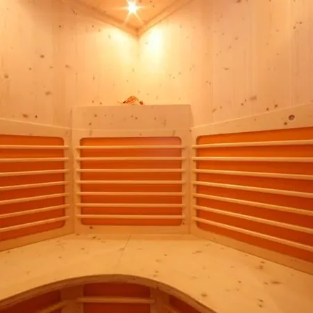 Wellness-pension Jagahuett'n فندق مبيت وإفطار 4*