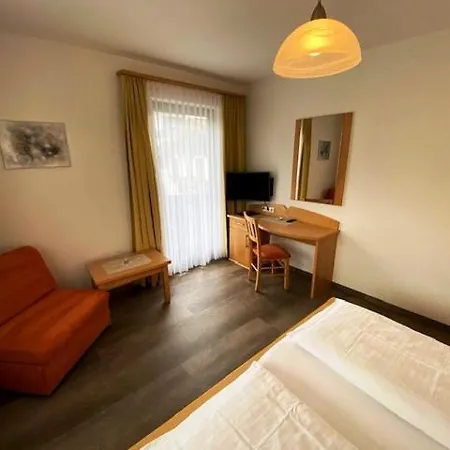 فندق مبيت وإفطار Wellness-pension Jagahuett'n 4*