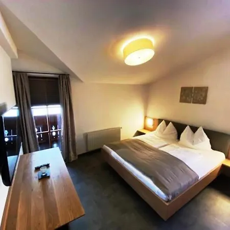 Bed and breakfast Wellness-pension Jagahütt'n 4*