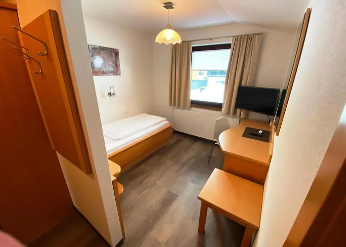 Wellness-pension Jagahuett'n Bed & Breakfast 4*